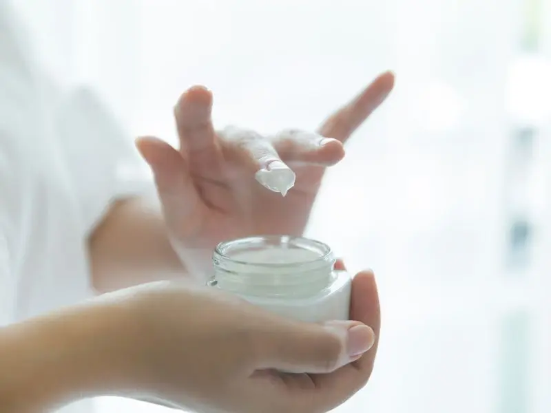 maklon skincare brightening
